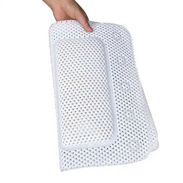 Badematte mit Kopfteil, weiß, perforiert, für Badezimmer, Komfort und Sicherheit.