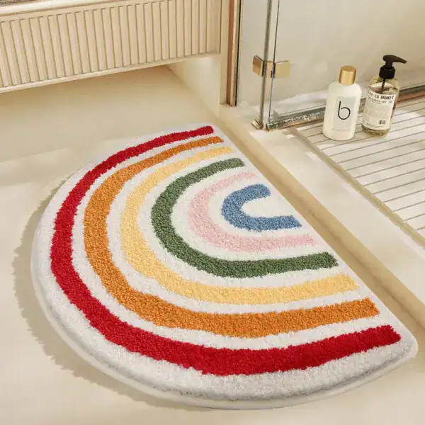 Badezimmer Matte Halbrund mit Regenbogenmuster, farbenfroh und weich für Komfort und Stil.