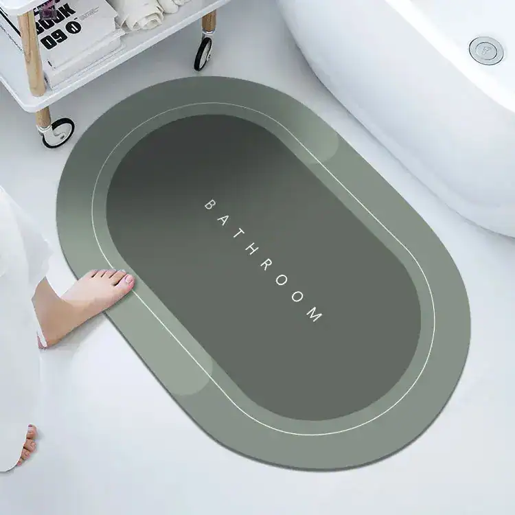 Ovale Badezimmermatte mit 'BATHROOM'-Aufdruck, modernes Design für Bad.