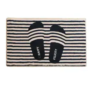 Gestreifter Badezimmerteppich mit Schuhmotiv und Aufschrift Happy Felicity.