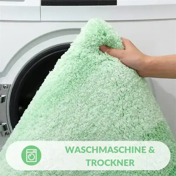Hellgrüner Badezimmerteppich mit weicher Textur, waschbar und pflegeleicht.