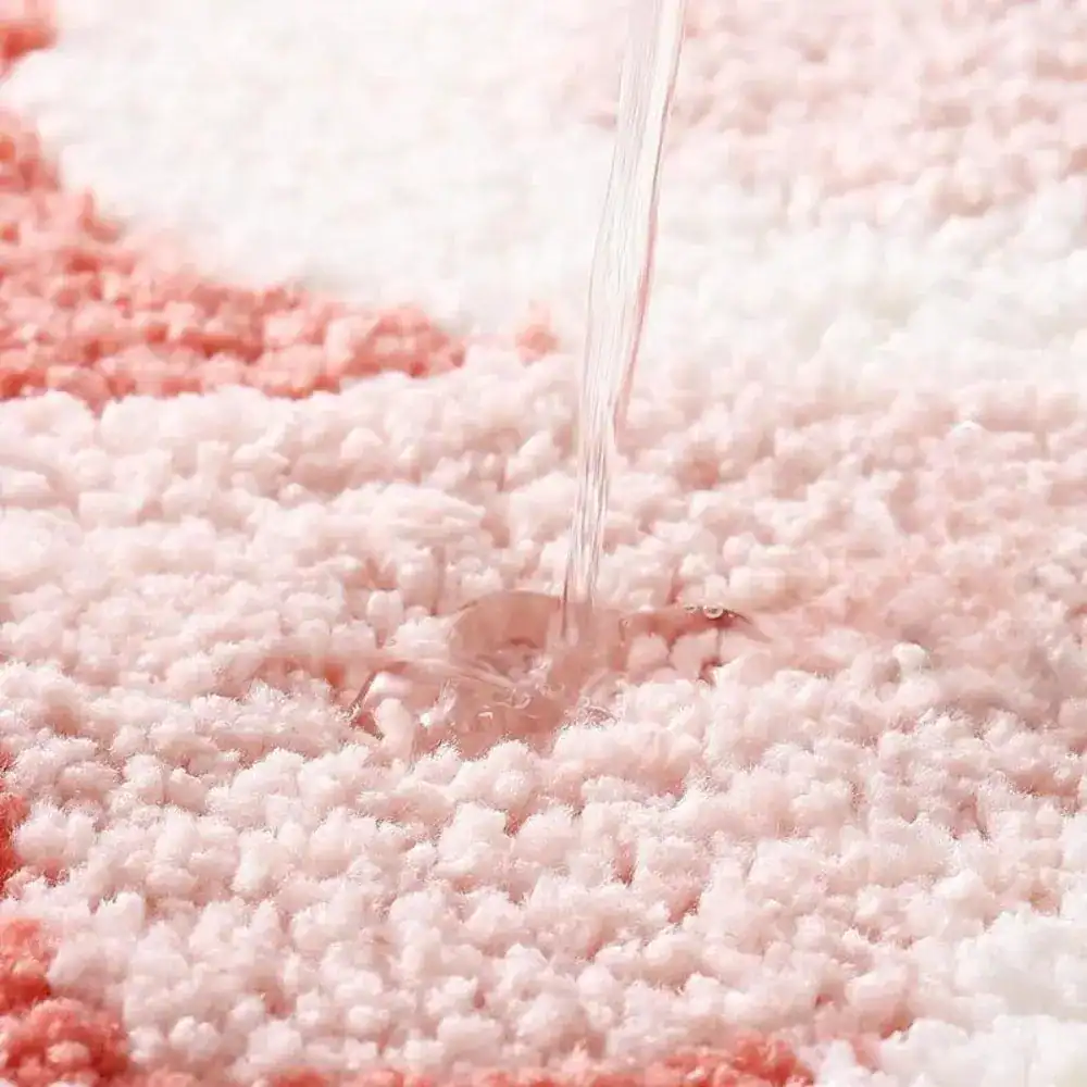 Badteppich Blumenform in Rosa-Weiß mit Wasserablauf, Komfort Badematte für Duschbereich.