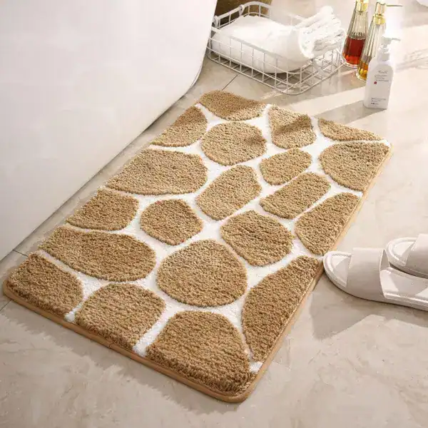 Badteppich Memory Foam mit Giraffenmuster, weicher Hochflor, Badematte für Komfort und Stil.
